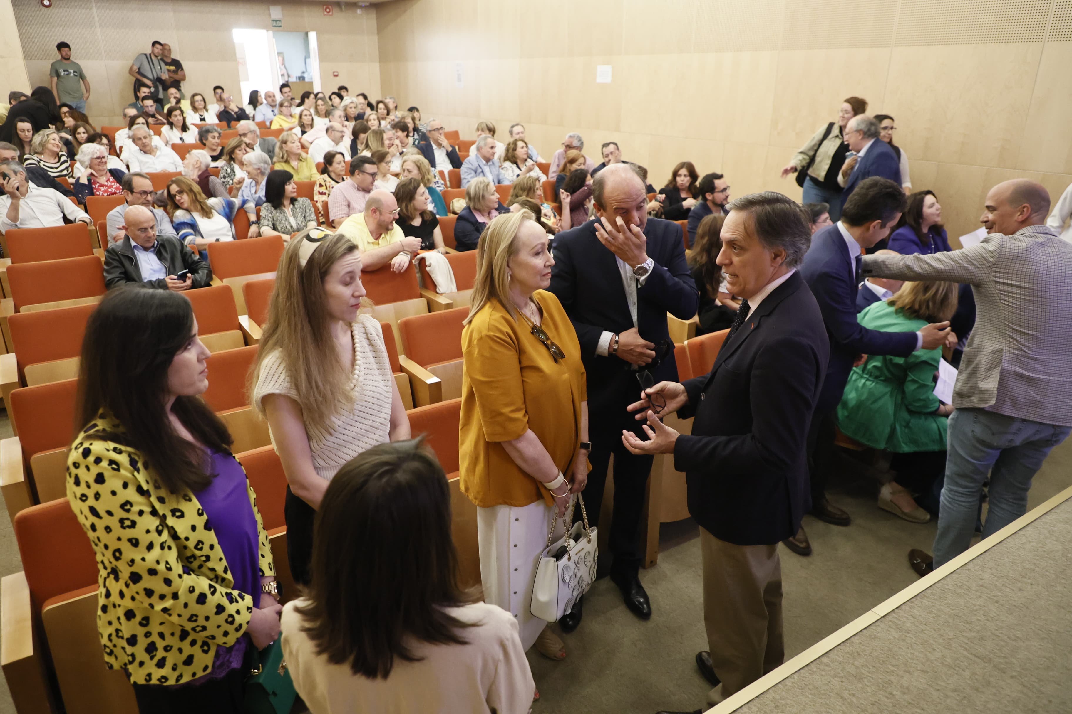 Reconocimiento emotivo de la Universidad a la profesora fallecida Pilar Jiménez Tello