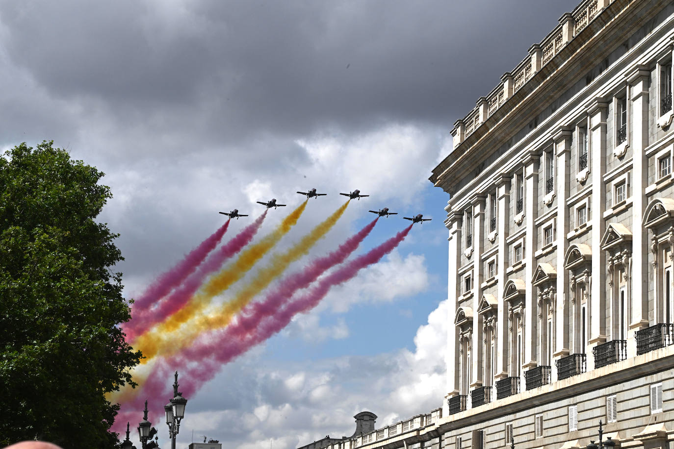 Ovaciones y «vivas» en la celebración del décimo aniversario de Felipe VI al frente de la Corona