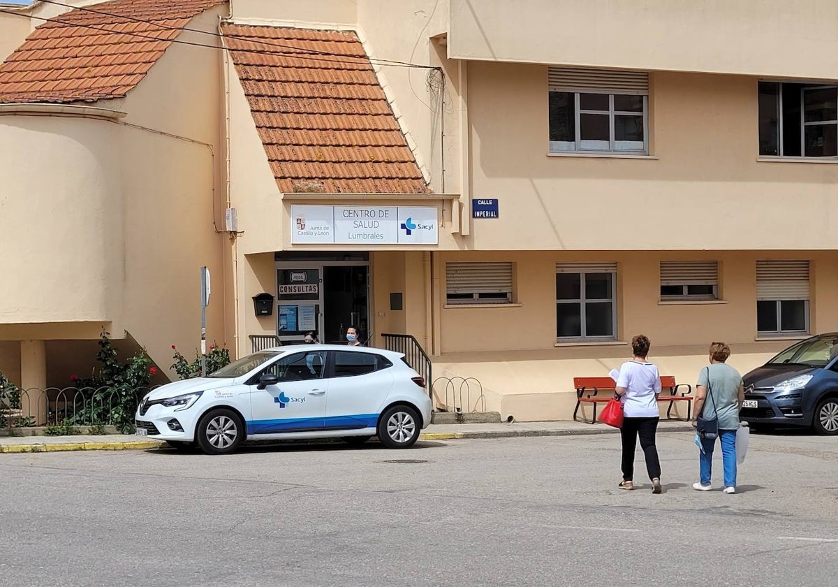 Centro de salud de la localidad de Lumbrales.