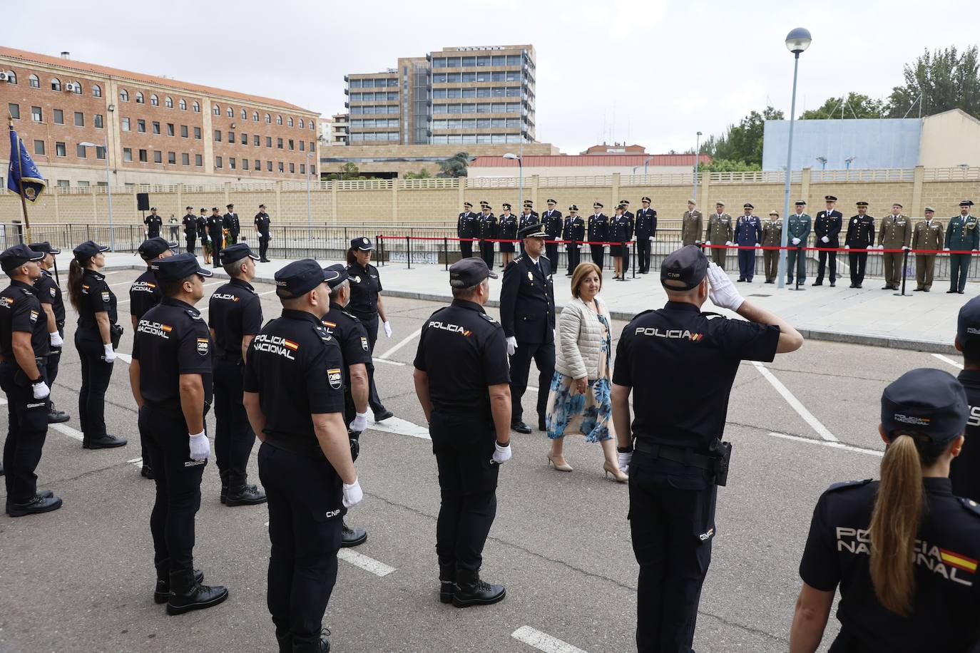 Así ha sido el emotivo recuerdo de la Policía Nacional de Salamanca a los agentes asesinados a manos de grupos terroristas