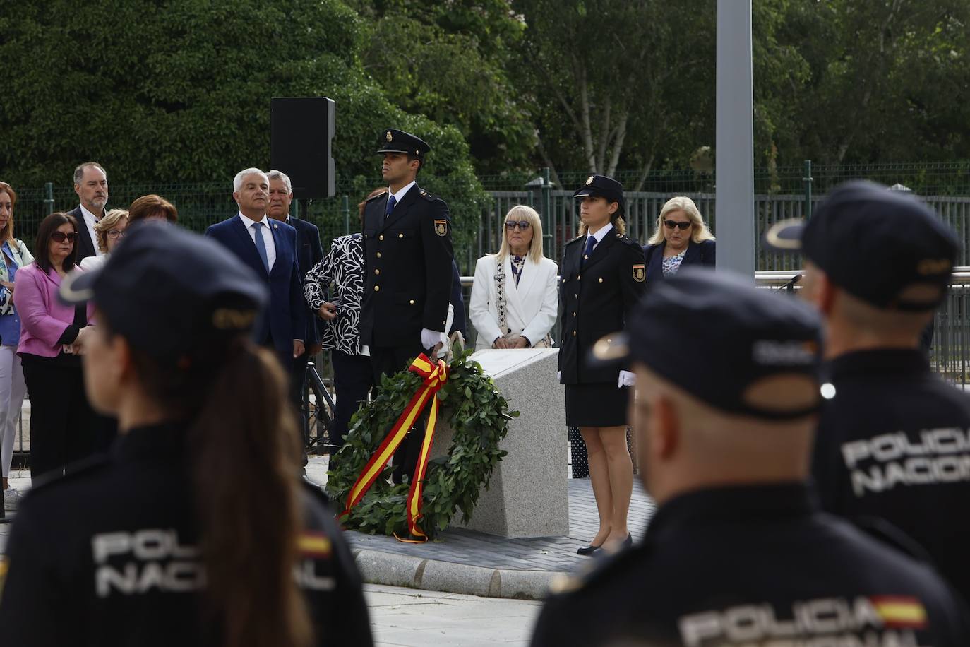 Así ha sido el emotivo recuerdo de la Policía Nacional de Salamanca a los agentes asesinados a manos de grupos terroristas