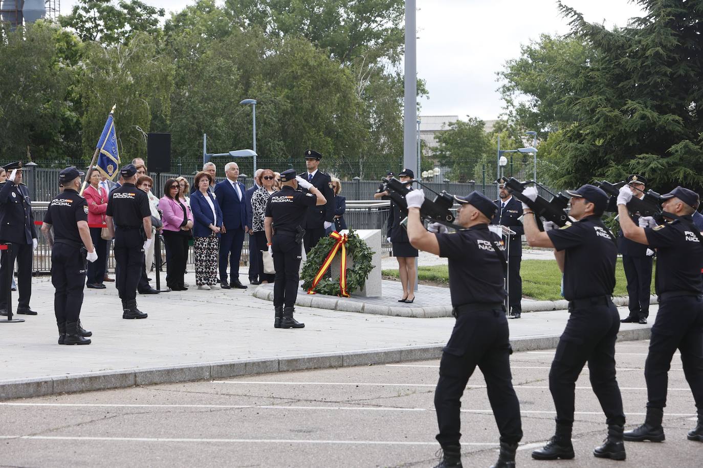 Así ha sido el emotivo recuerdo de la Policía Nacional de Salamanca a los agentes asesinados a manos de grupos terroristas