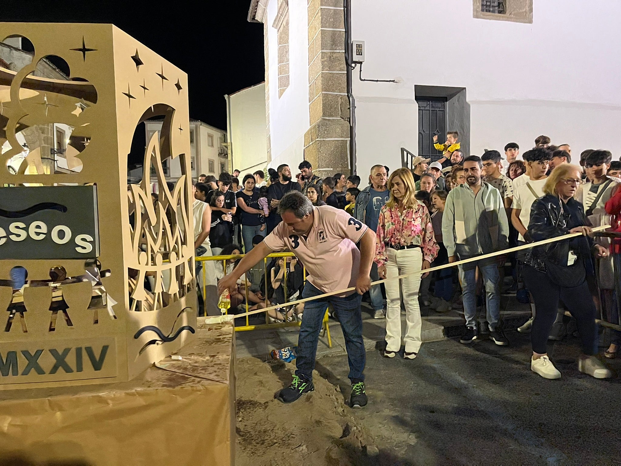 Lleno en la hoguera de San Juan en Béjar