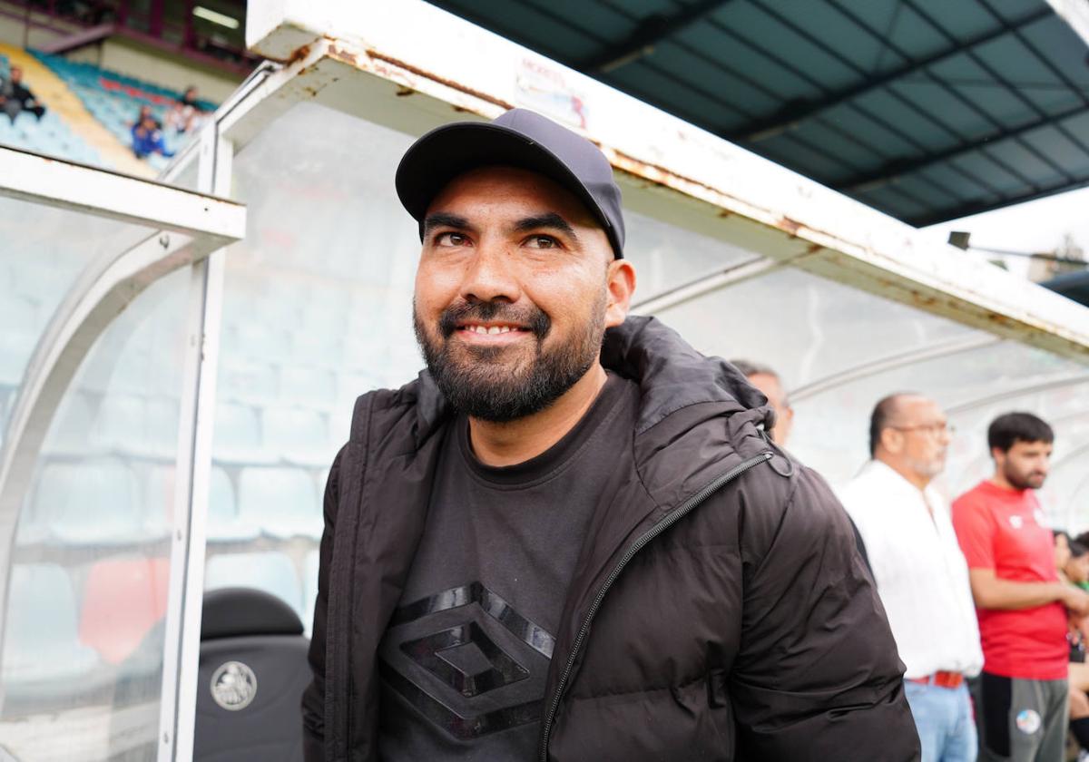 El técnico del Salamanca UDS, Jehu Chiapas.