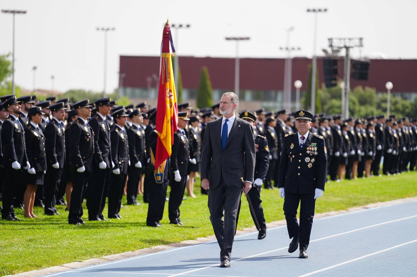 Corchado y Mañueco, en la jura de más de dos mil nuevos agentes de la Policía Nacional, junto al Rey