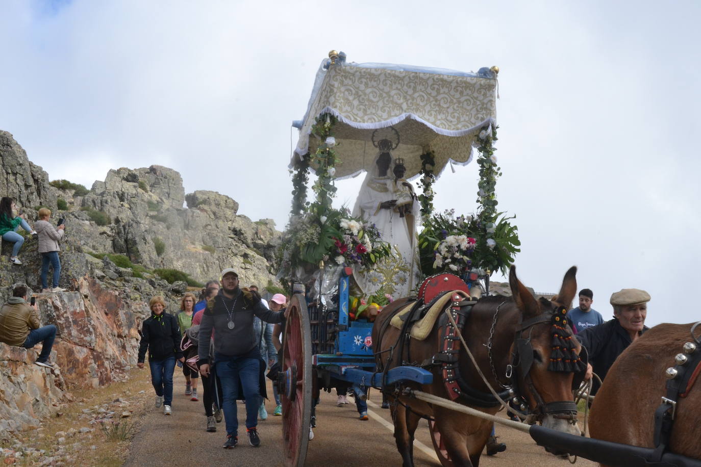 Los romeros de la Peña de Francia llegan al santuario