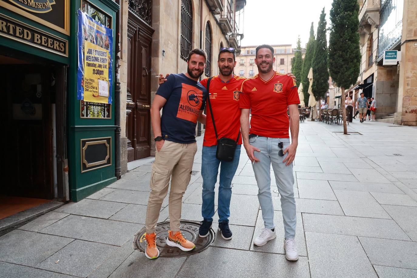 Ambiente en las calles de Salamanca para ver el partido de la Eurocopa contra Georgia