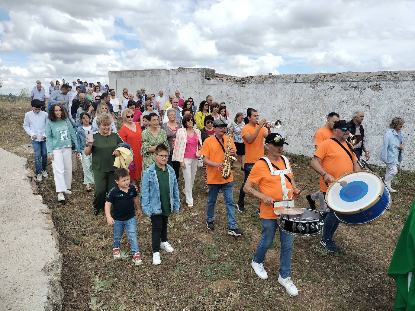 Berrocal de Salvatierra disfruta de su día de fiesta