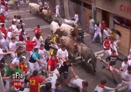 Imagen de la manada a su paso por la Calle Estafeta