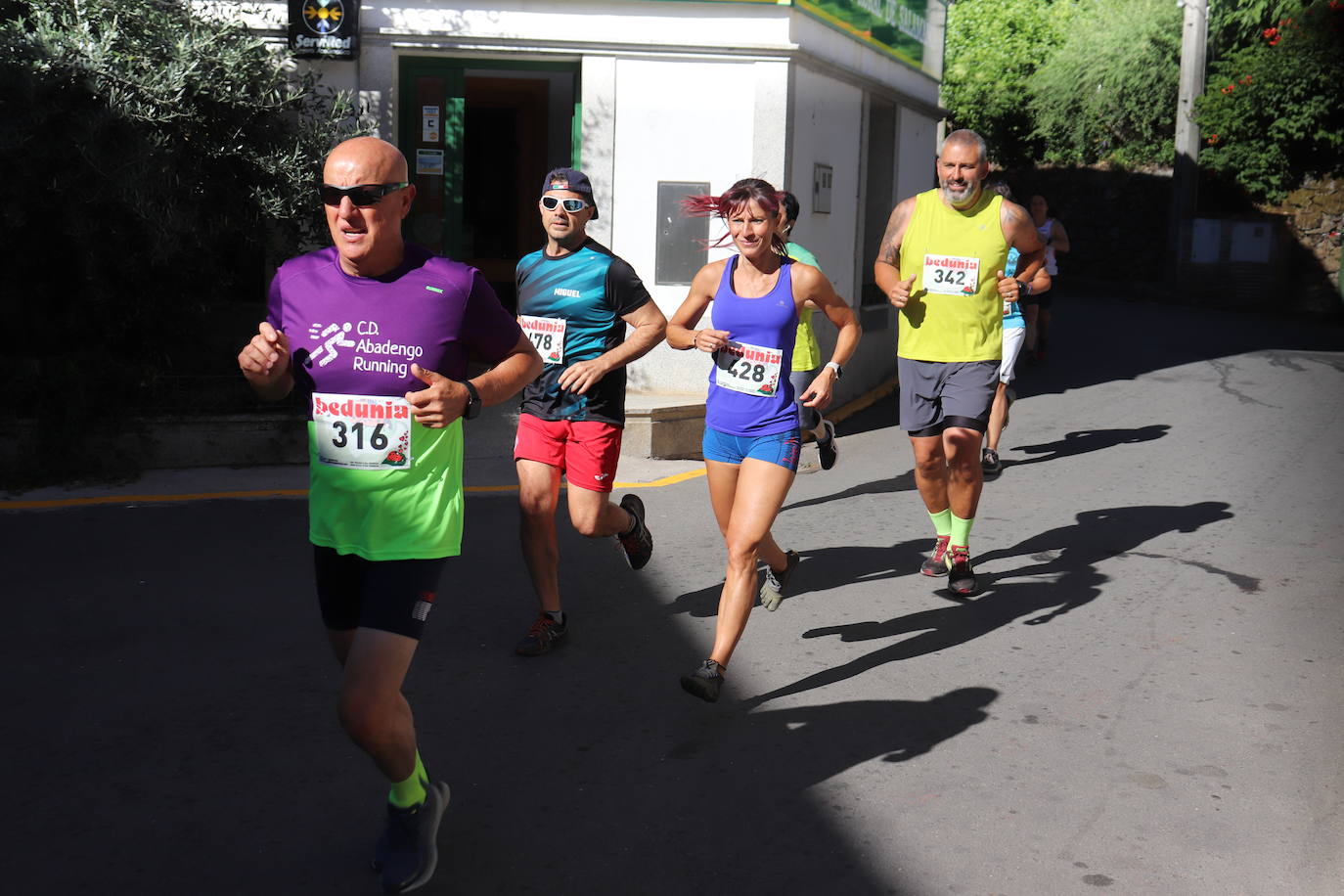 Linares de Riofrío disfruta con el cross de la Honfría