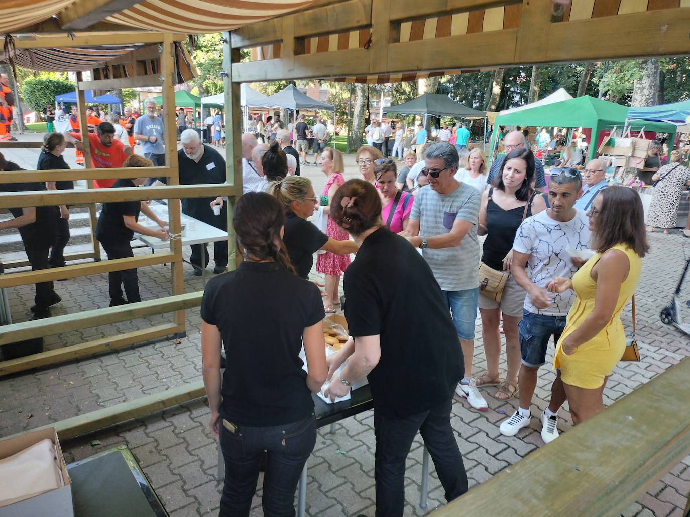 Béjar disfruta de una Noche en blanco con excelentes temperaturas