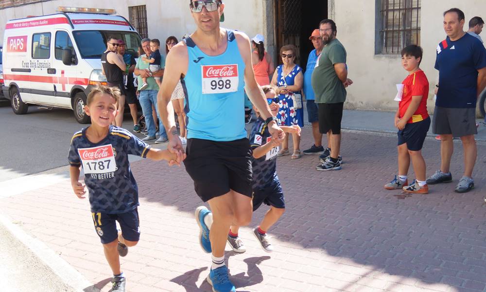 Jesús Ruano y Pilar García quedan primero en la VIII Quedada Running y Marcha Ciclista Solidaria