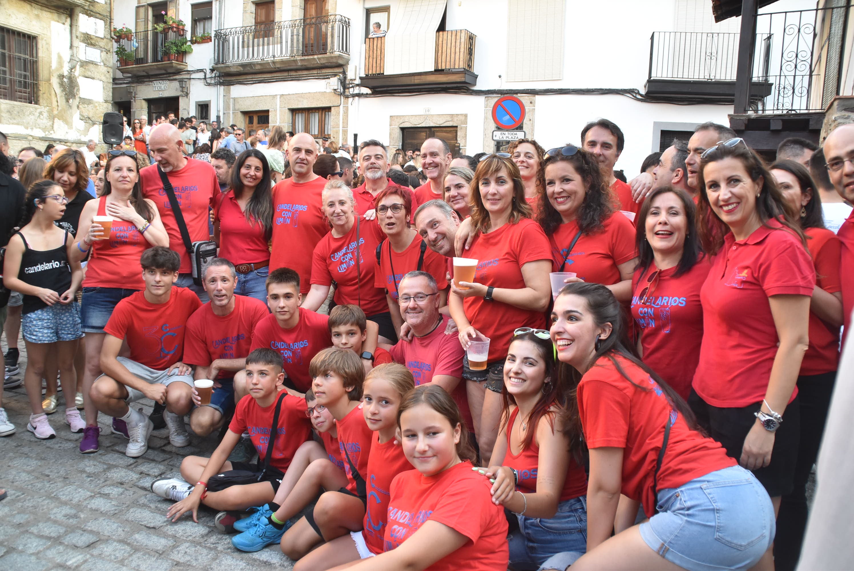 Una pedida de mano sorprende en el pregón de este pueblo salmantino