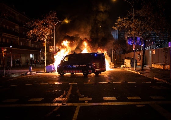 Incidentes tras una manifestación convocada por Tsunami Democratic en diciembre de 2019.