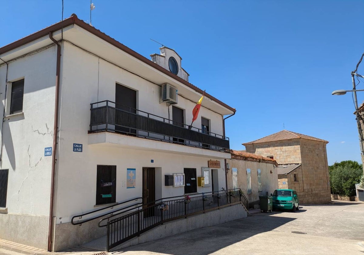 Edificio Consistorial de la localidad de Saldeana