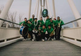 Los integrantes de la charanga Queloque's Band.