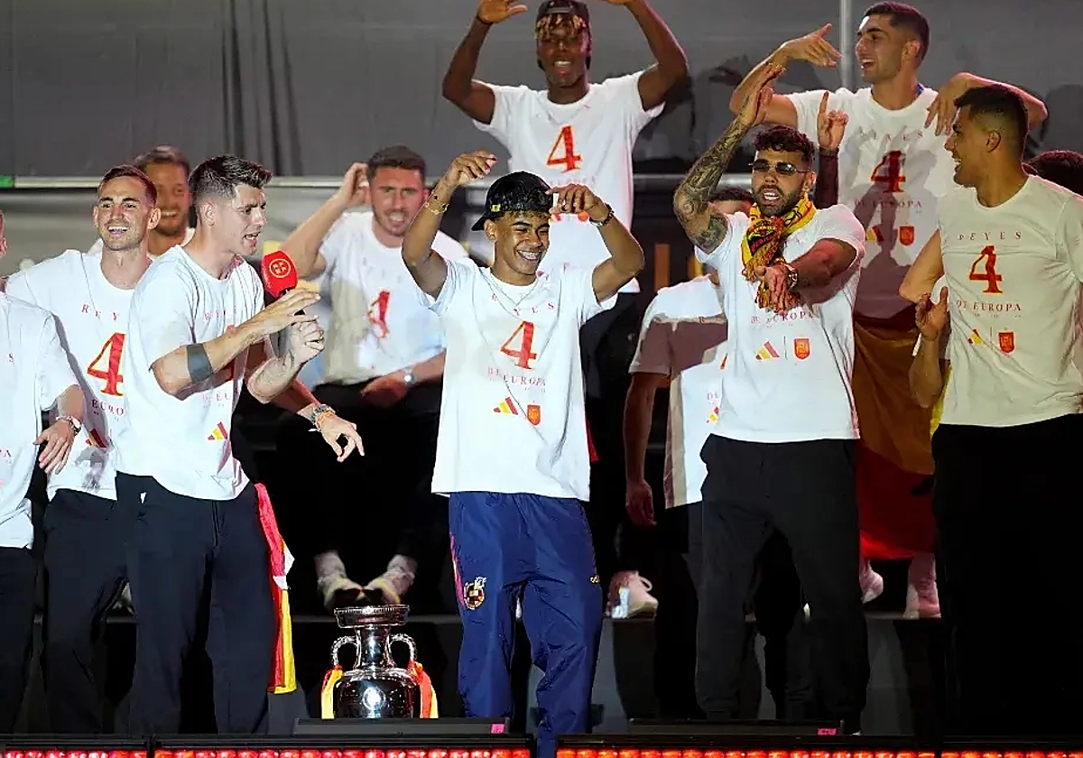 Jugadores en la celebración de la Eurocopa