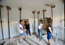 La alcaldesa Laura Vicente e integrantes del equipo de Gobierno visitan las obras