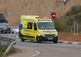 Ambulancia en una foto de archivo