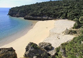 Imagen de una de las espectaculares playas de Setúbal.