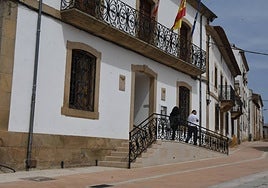 Fachada de la Casa Consistorial de Lumbrales