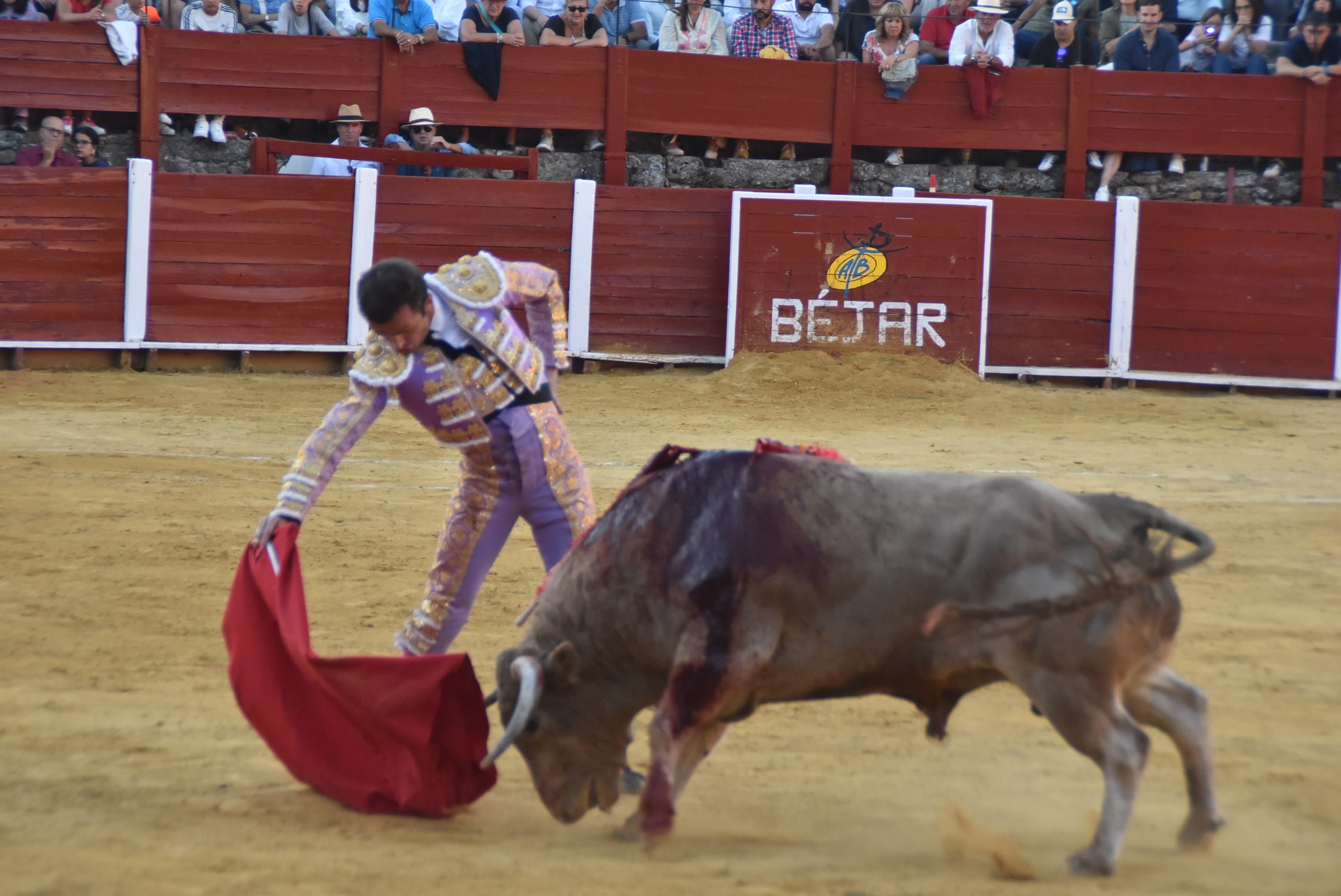 Puerta grande en Béjar para El Capea, Castaño y Diosleguarde