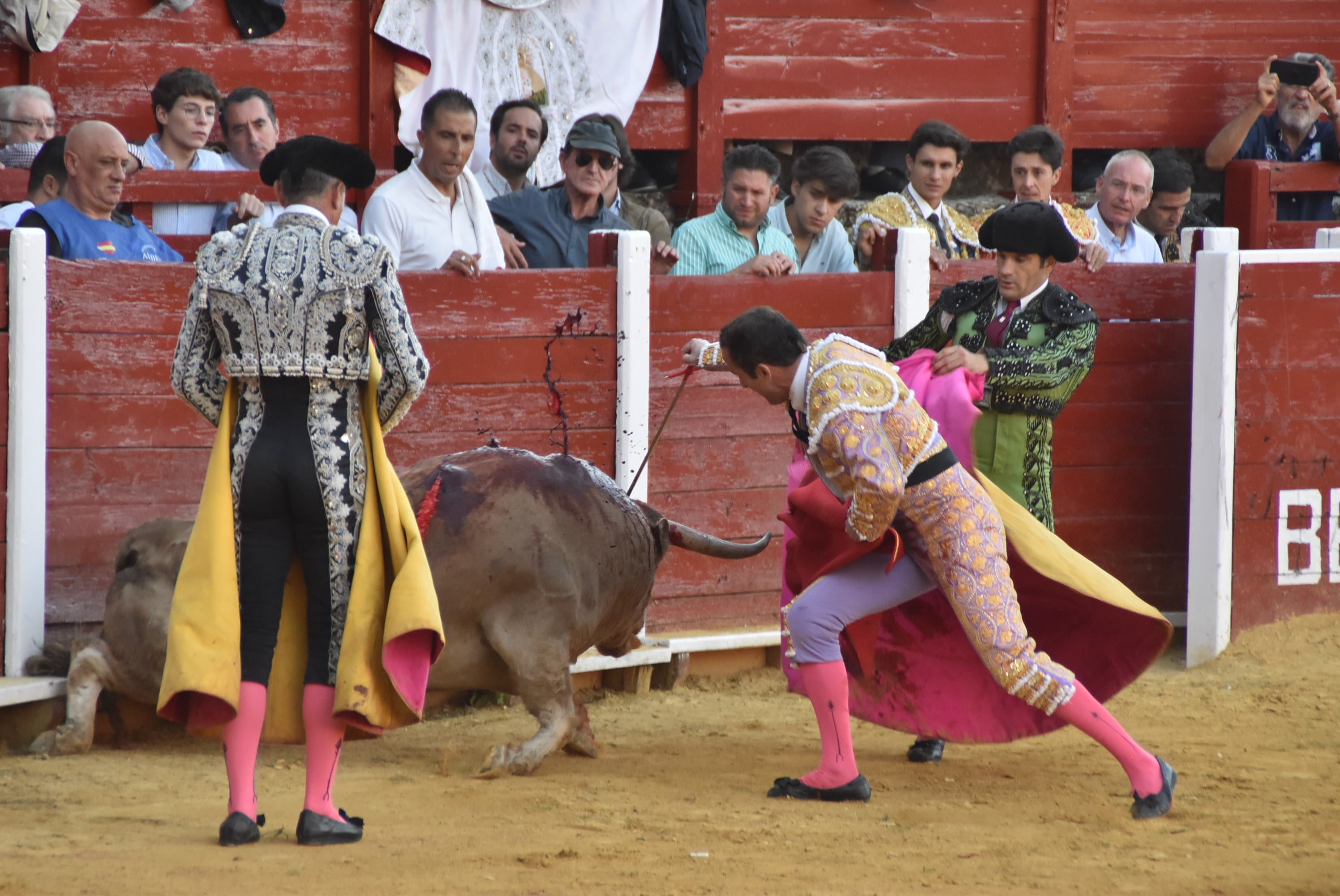 Puerta grande en Béjar para El Capea, Castaño y Diosleguarde