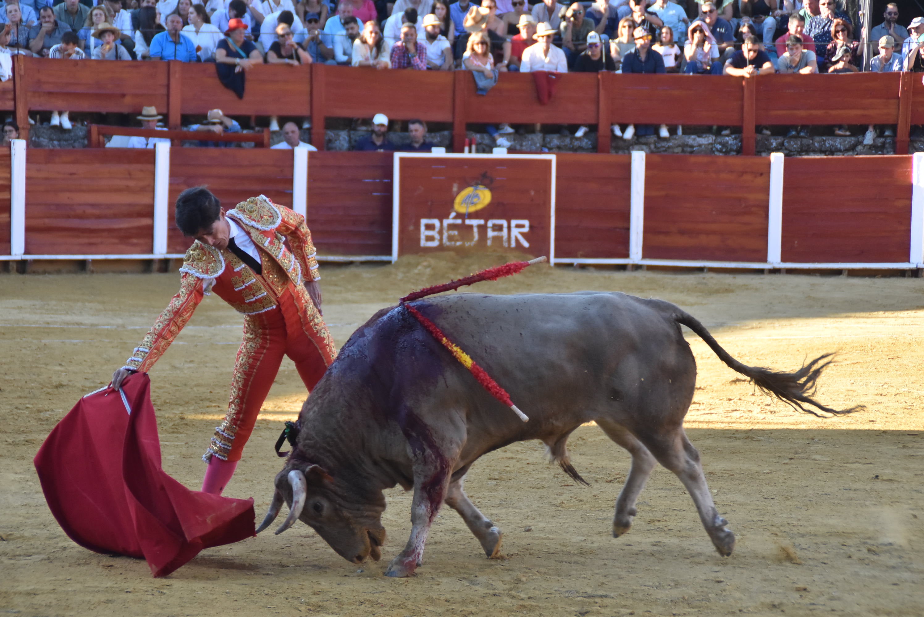 Puerta grande en Béjar para El Capea, Castaño y Diosleguarde