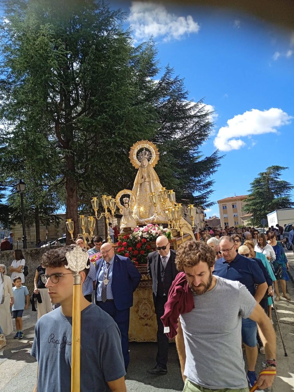 La Virgen de la Vega reina en Piedrahíta