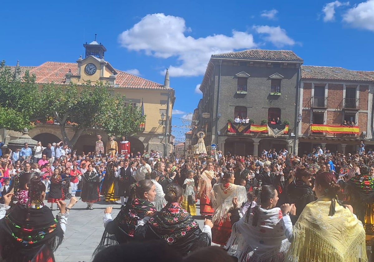 La Virgen de la Vega reina en Piedrahíta