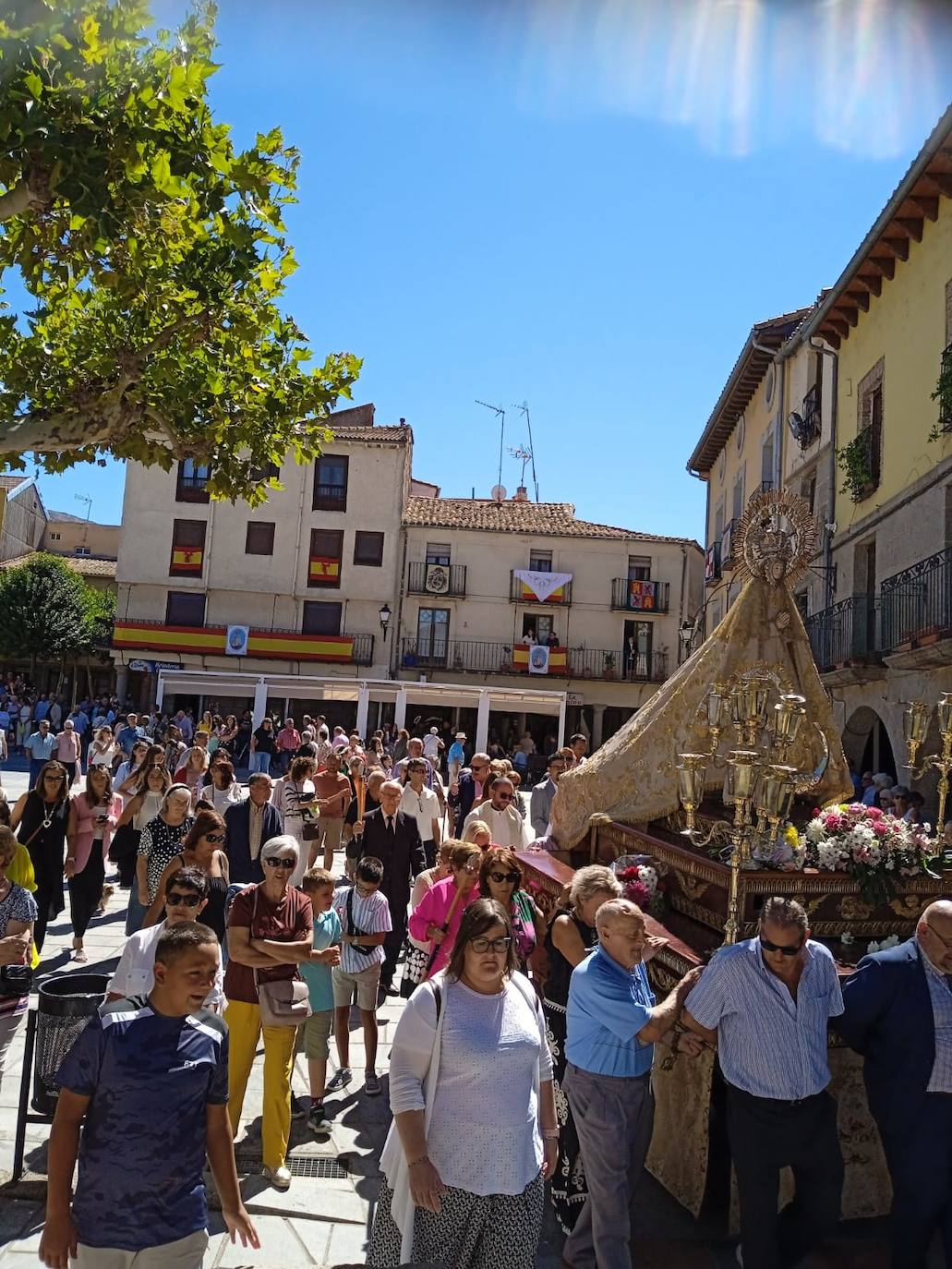 Piedrahita rinde honores a la Virgen de la Vega