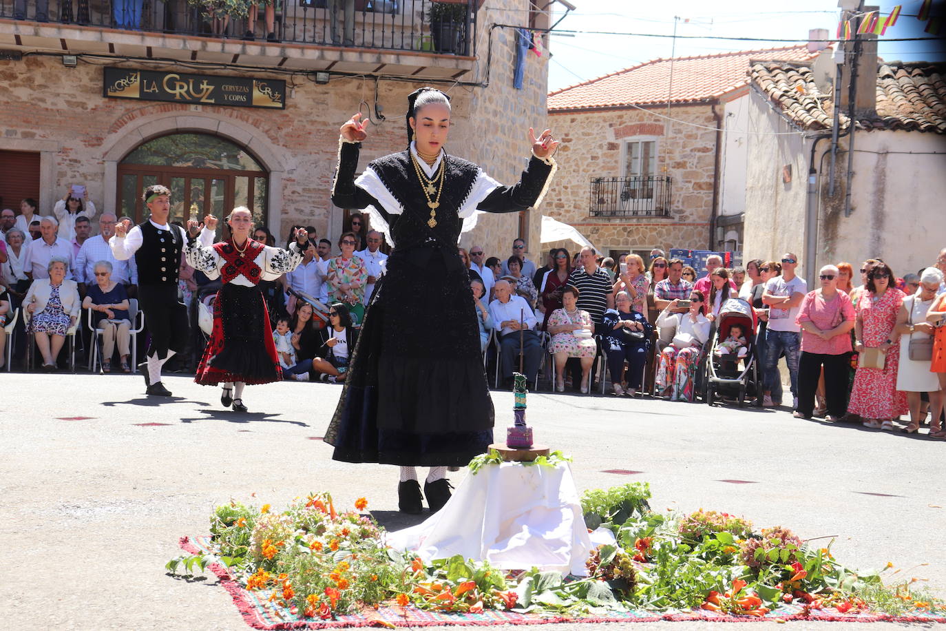 Sones de tradición para honrar a la Virgen del Carrascal en Cespedosa de Tormes