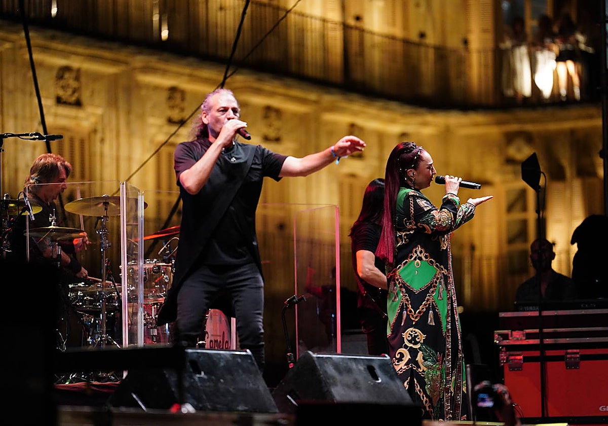 Camela en concierto en la Plaza Mayor.