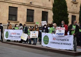 Manifestación de los vecinos de Gajates en Salamanca.