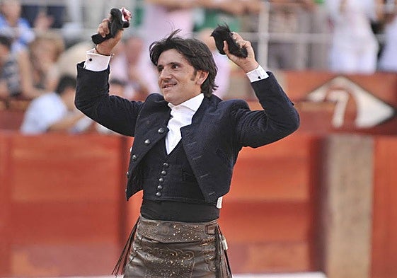 Diego Ventura en la plaza de toros de Salamanca.