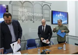 David Mingo, Javier Iglesias y Manuel González, en la presentación del programa «Provincia a Escena»