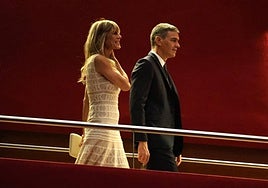 El presidente del Gobierno, Pedro Sánchez, y su mujer, Begoña Gómez.