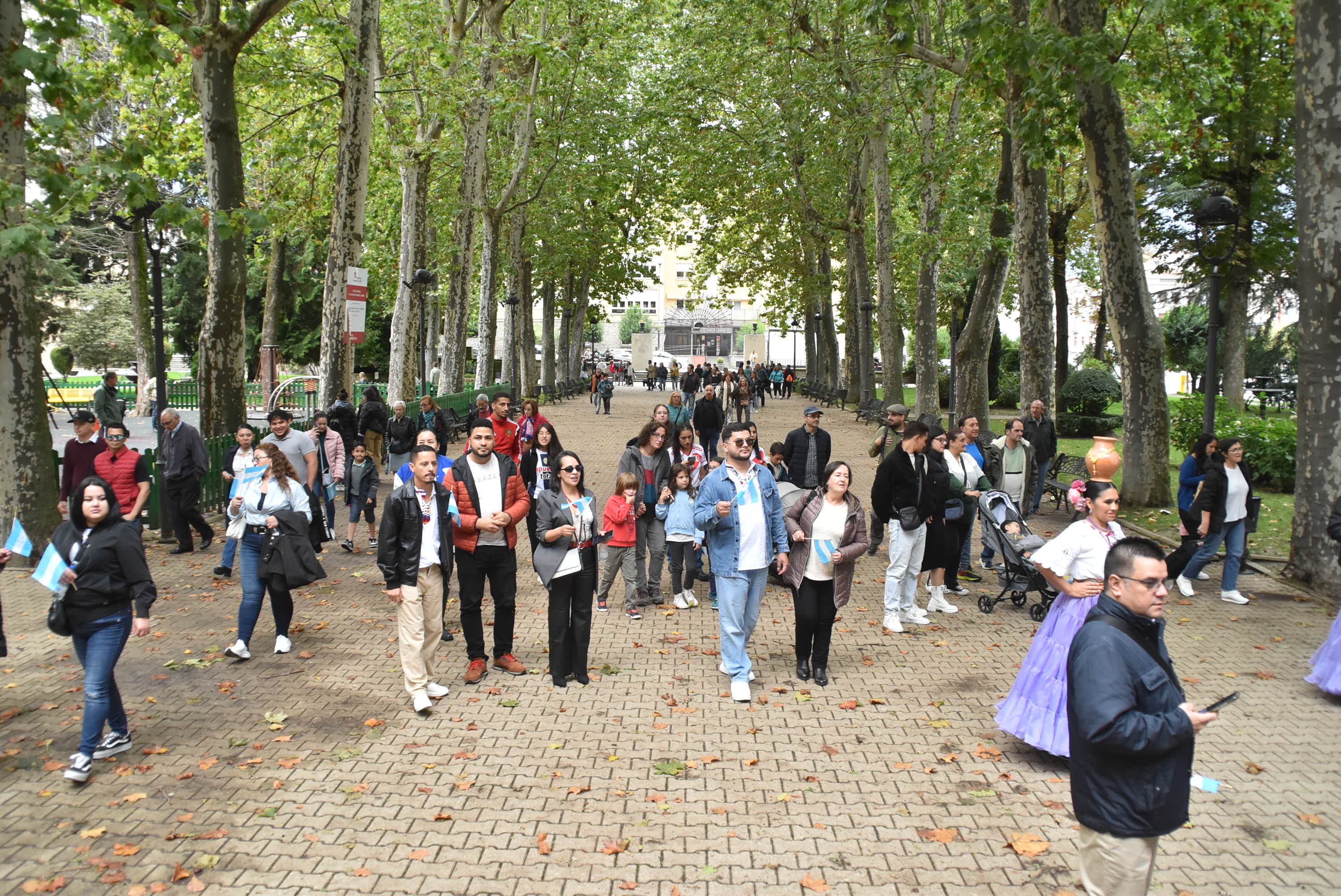 Lleno en Béjar en el primer día de la Hispanidad para fomentar la convivencia