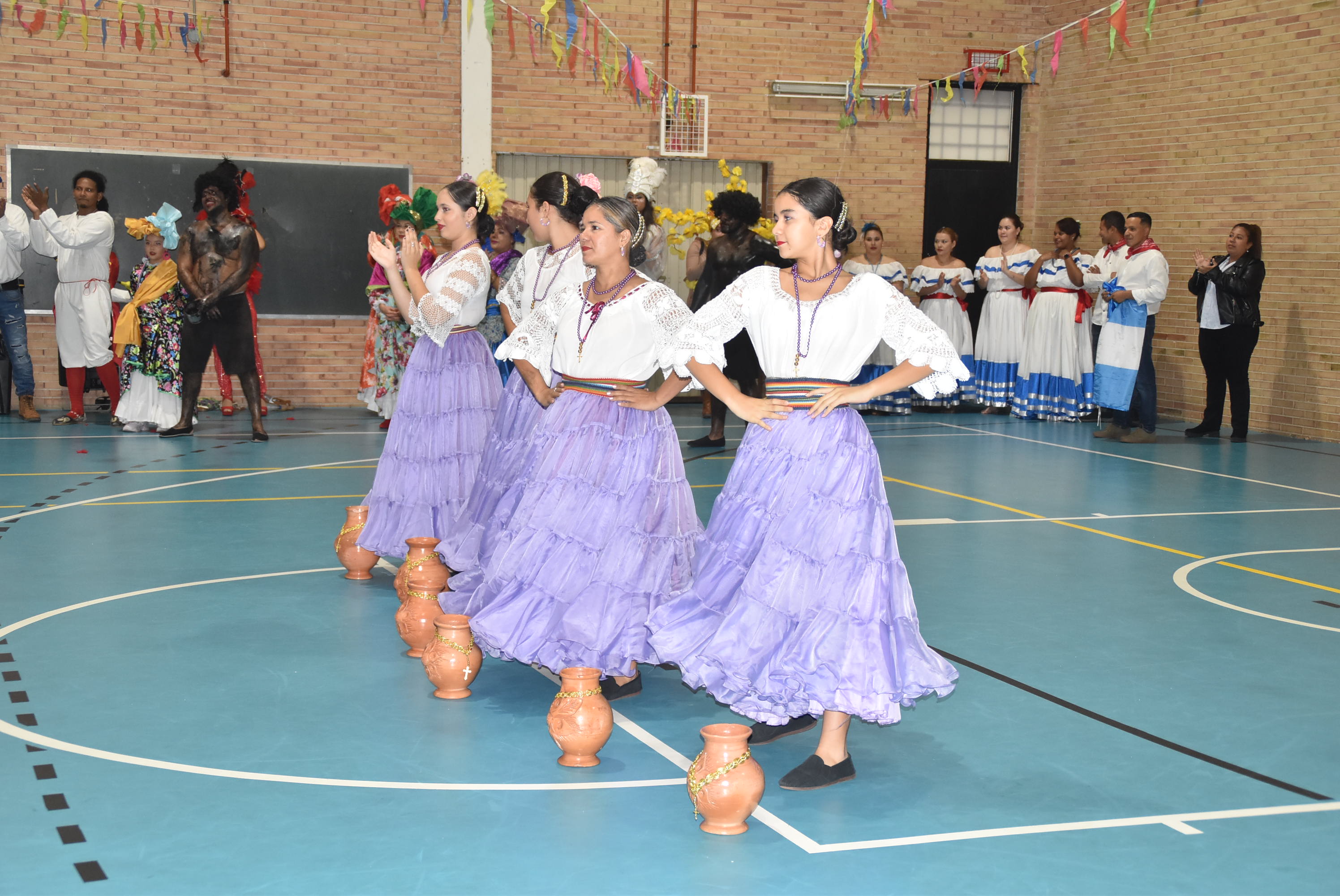 Lleno en Béjar en el primer día de la Hispanidad para fomentar la convivencia