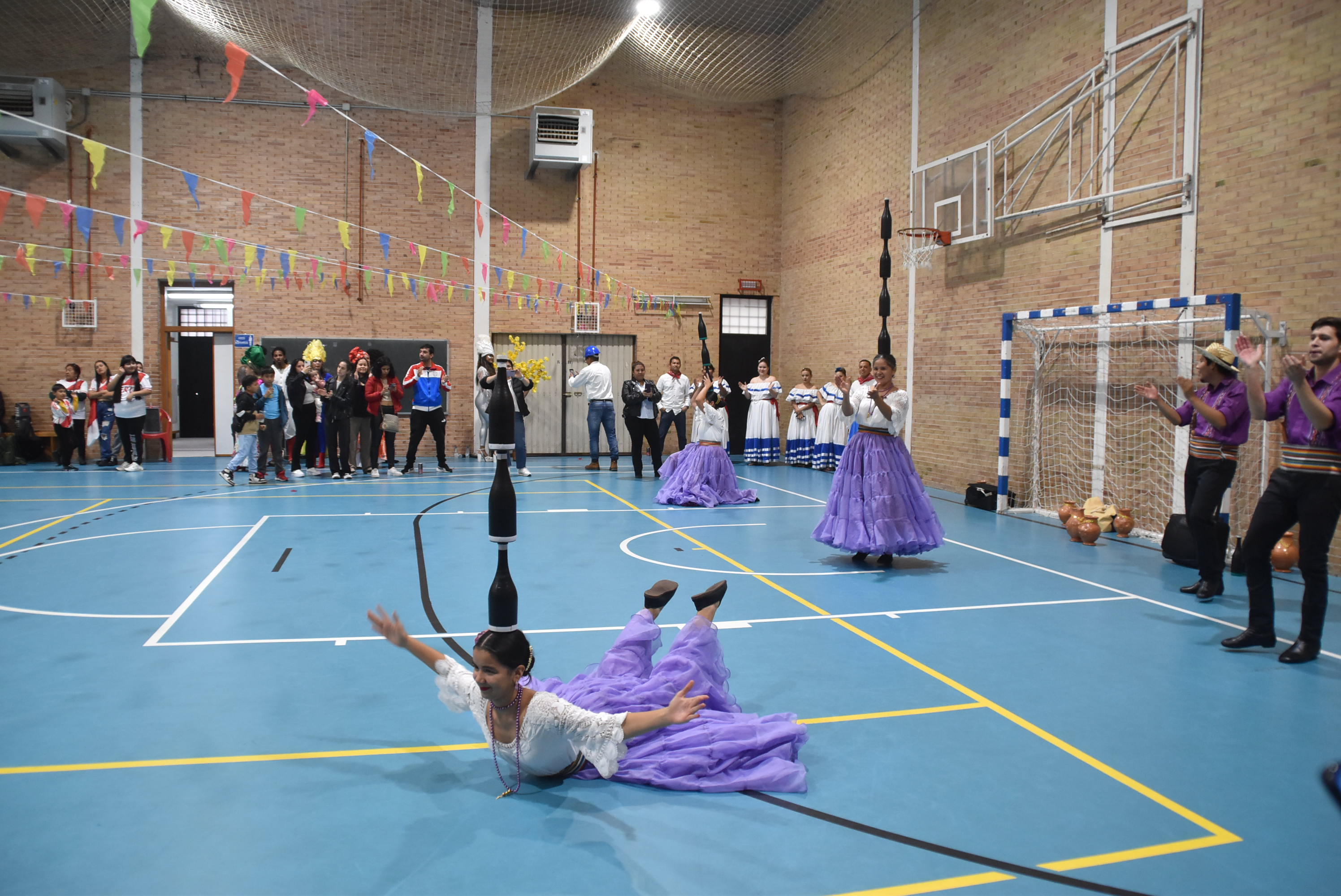 Lleno en Béjar en el primer día de la Hispanidad para fomentar la convivencia