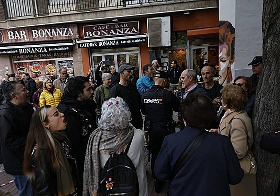 Una de las jovenes denunciadas