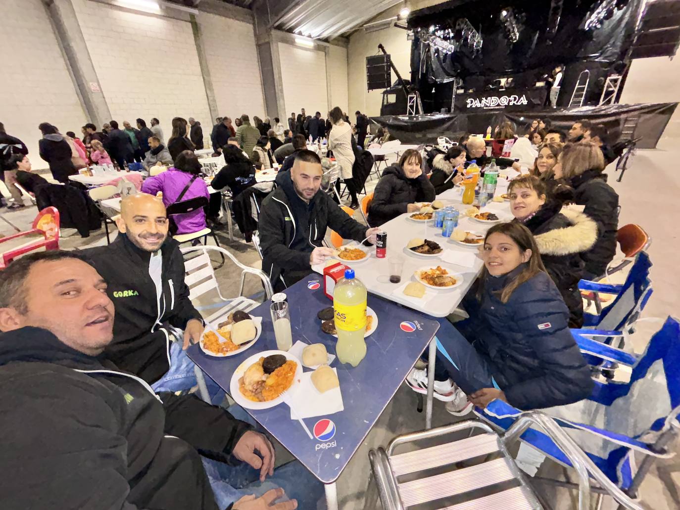 Buen sabor de boca en el inicio de las fiestas del Santo Cristo en Arabayona