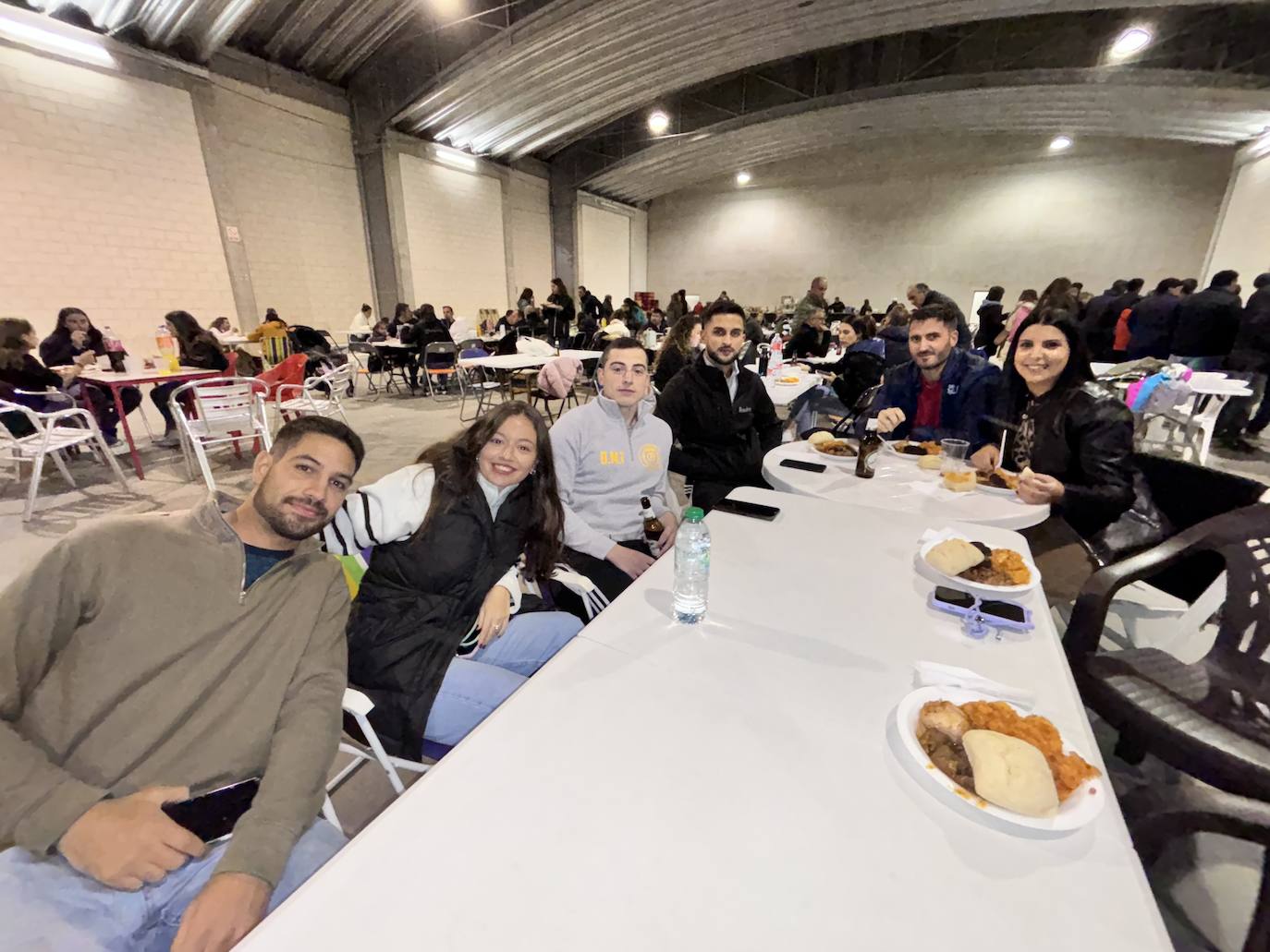 Buen sabor de boca en el inicio de las fiestas del Santo Cristo en Arabayona