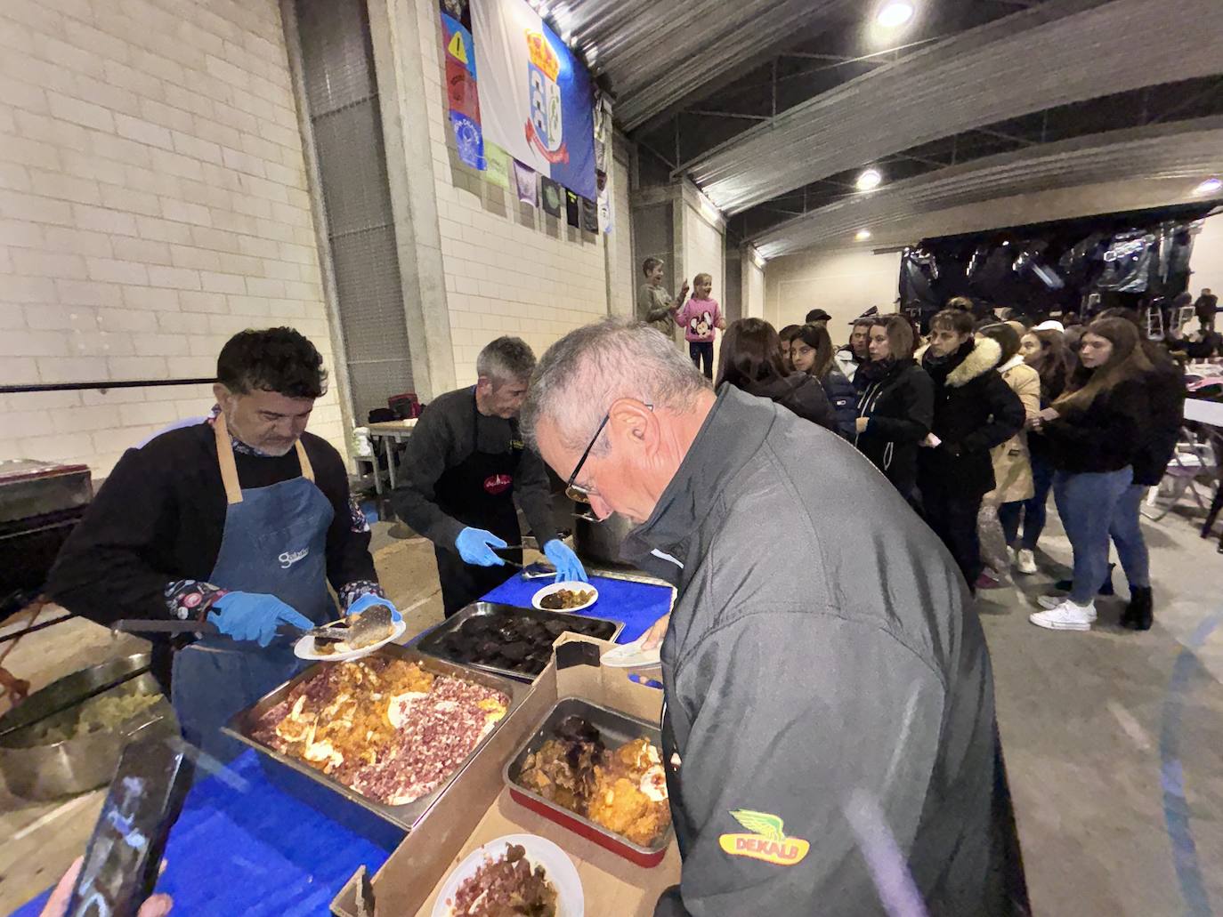 Buen sabor de boca en el inicio de las fiestas del Santo Cristo en Arabayona