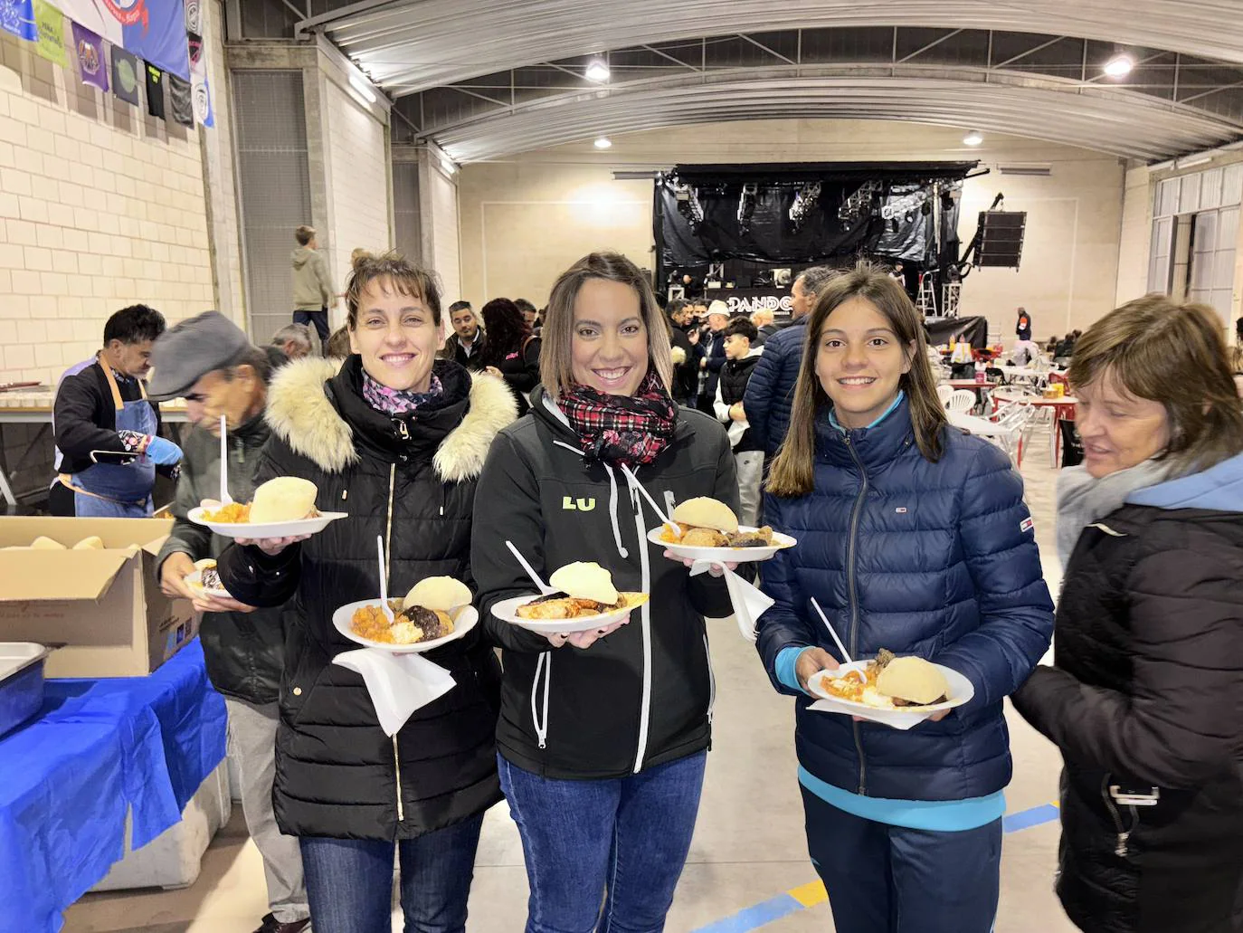 Buen sabor de boca en el inicio de las fiestas del Santo Cristo en Arabayona