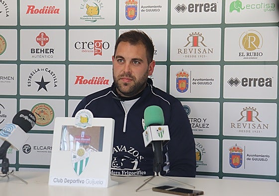Alberto Chaquetín, en una rueda de prensa anterior.