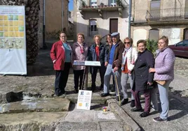 Acto homenaje con participación de familiares.