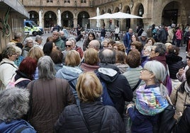 Turistas durante este fin de semana en la Plaza Mayor de Salamanca.