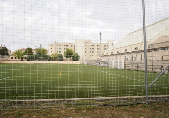 Imagen del campo de fútbol del Rosa Colorado.