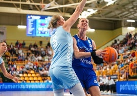 Laura Gil, en el partido de este domingo contra el Celta en Würzburg.